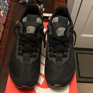 Nike Black and Gray Men's Sneakers